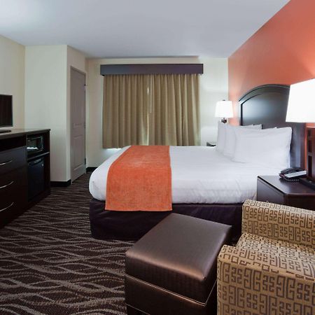 Americinn By Wyndham Waupun Exterior photo