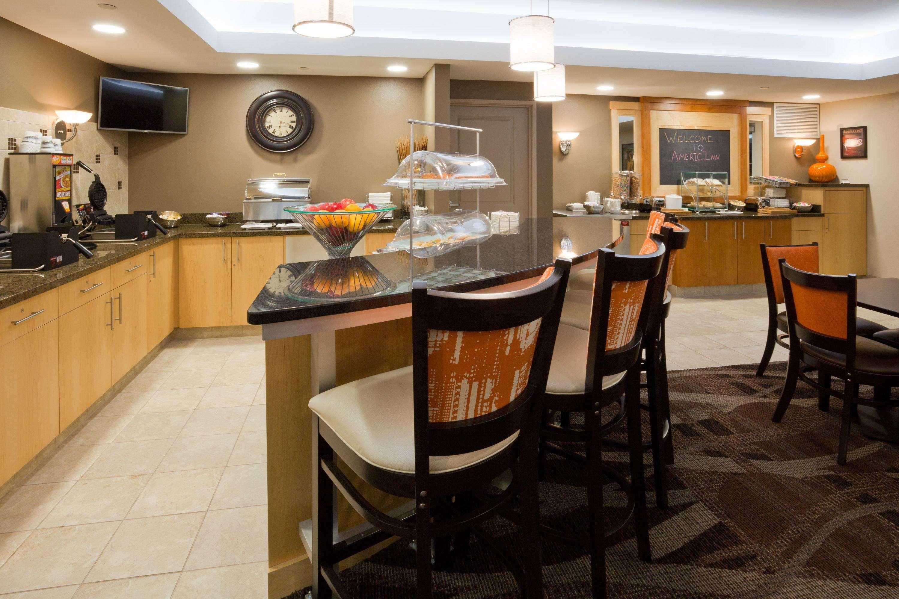 Americinn By Wyndham Waupun Exterior photo